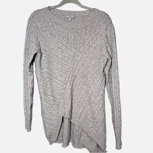 Evolution by Cyrus Aneesa Asymmetric Hem Sweater size Small